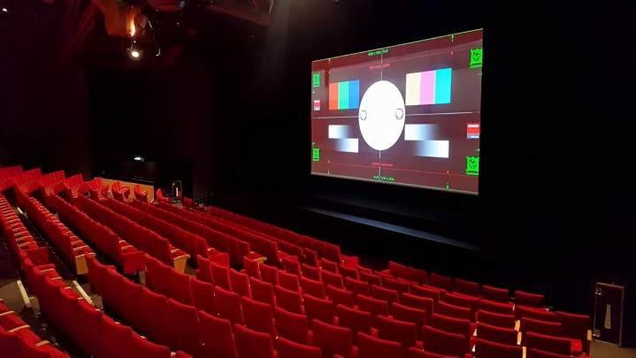 Ecran de projection cinéma Île-de-France
